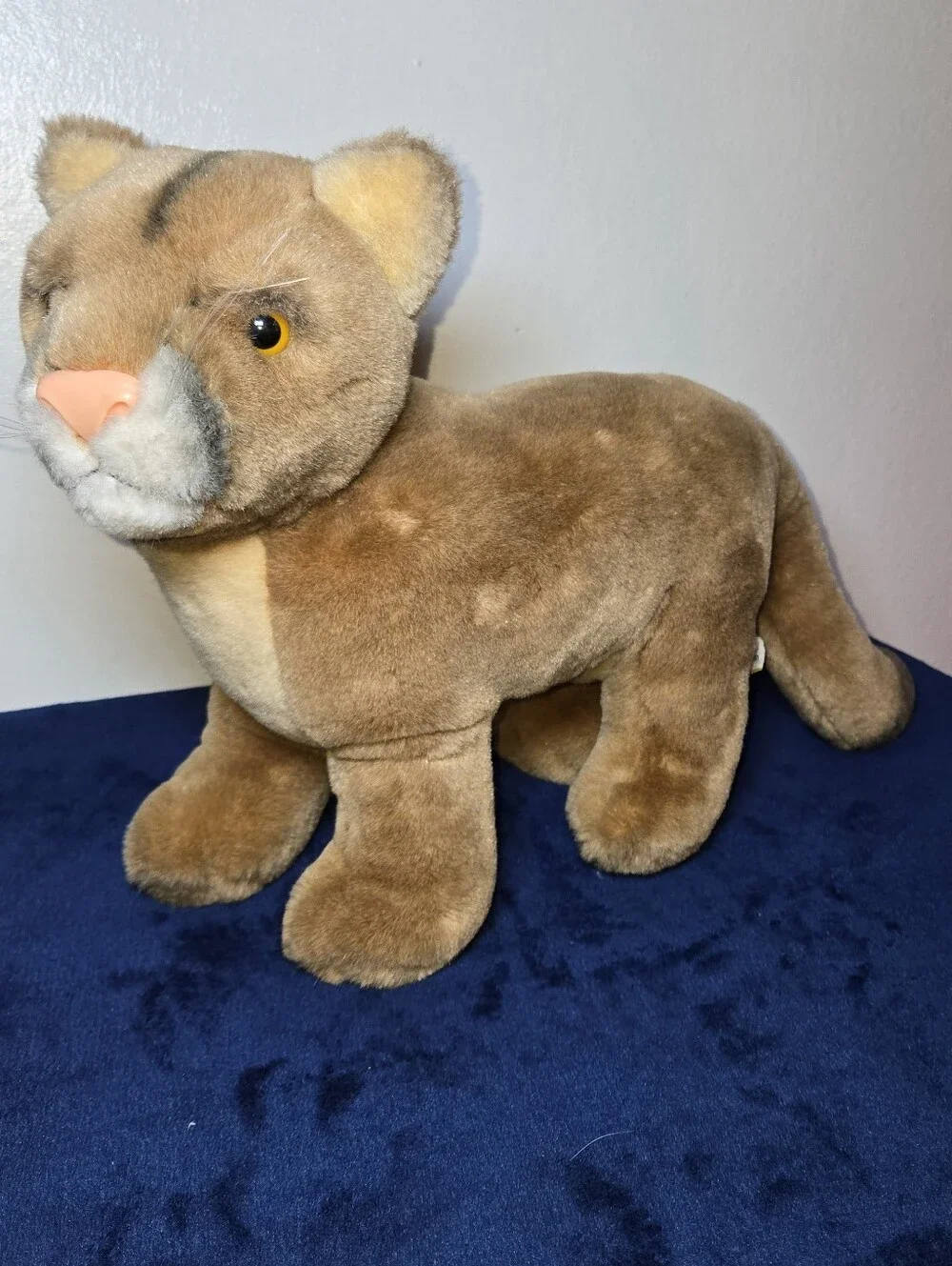 VTG Dakin Plush Mountain Lion Cougar 1986 Rare Plush Big Cat Large 20 Inch